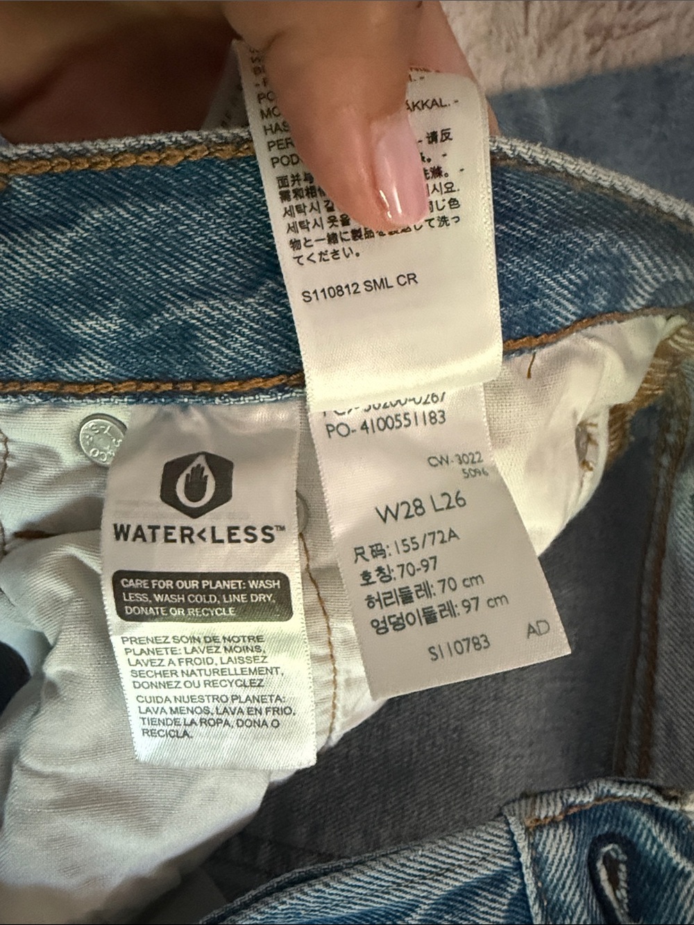 Levi's 501 Light Blue Straight Leg Jeans with Red Tab - Picture 4 of 4